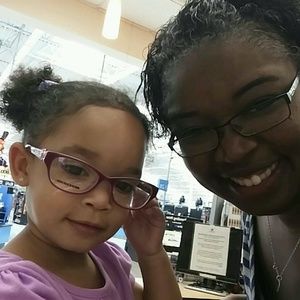 Meet your Posher, Laqwita